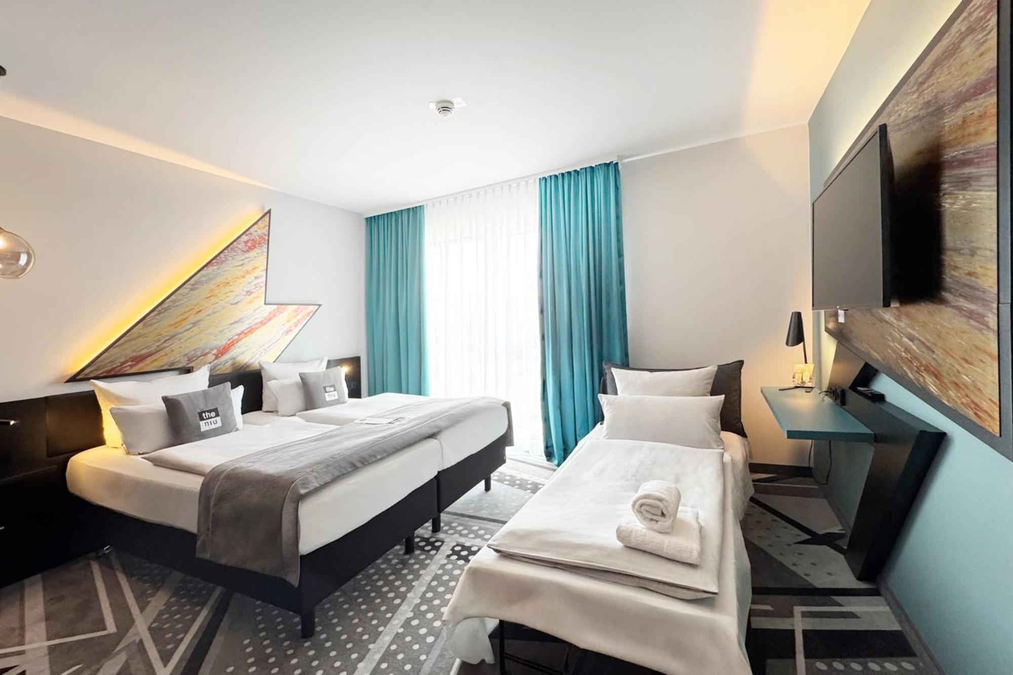 Holiday Inn - The Niu, Flash Berlin Charlottenburg By Ihg Екстериор снимка